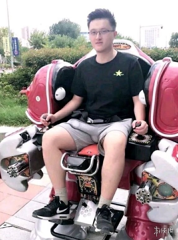 铲车人什么梗