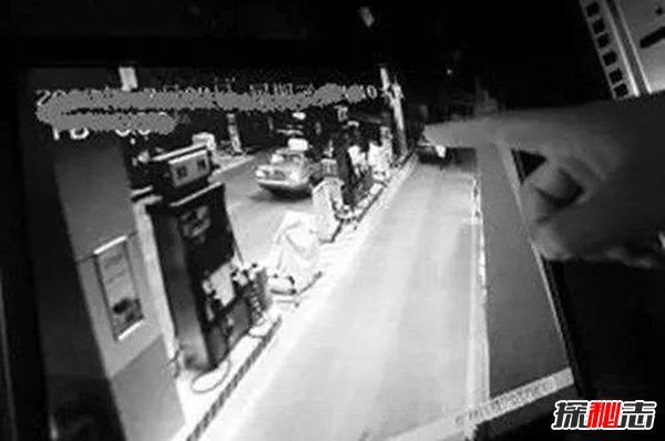 亚洲十大灵异事件,老太太死后三天突然醒来(被借尸还魂)